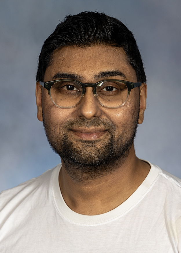 Photo of David Ali, MD