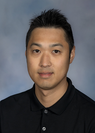 Photo of Julian Kim, DO