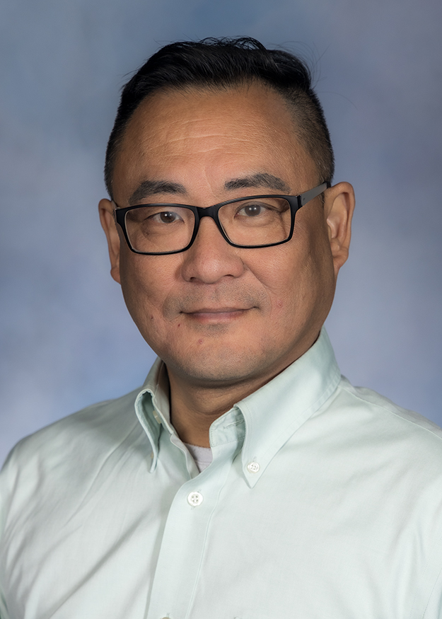 Photo of Louis Peng, MD