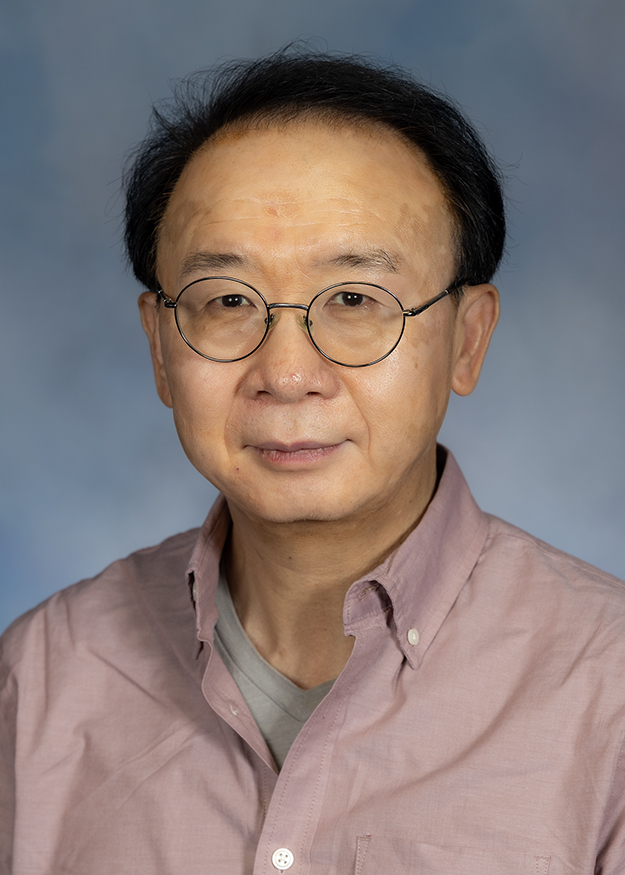 Photo of Fan Zhou, MD
